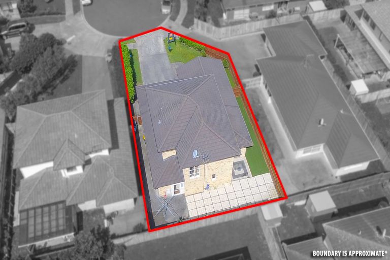 Photo of property in 8 Thyme Court, Flat Bush, Auckland, 2016