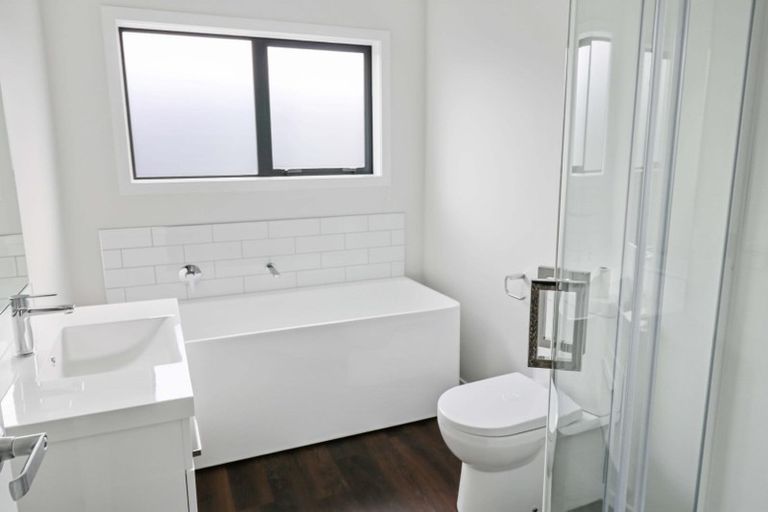 Photo of property in 34 Castletown Street, Wallaceville, Upper Hutt, 5018