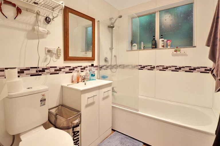 Photo of property in 24a Logie Street, Stokes Valley, Lower Hutt, 5019