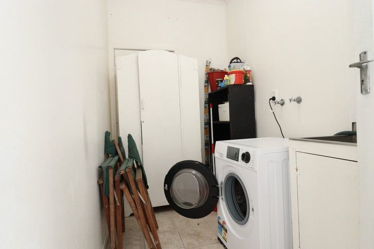 Photo of property in 1/4 Tweed Street, Richmond, Christchurch, 8013