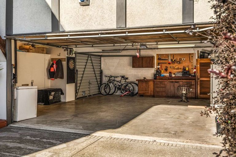 Photo of property in 1/24a Larch Place, Casebrook, Christchurch, 8051