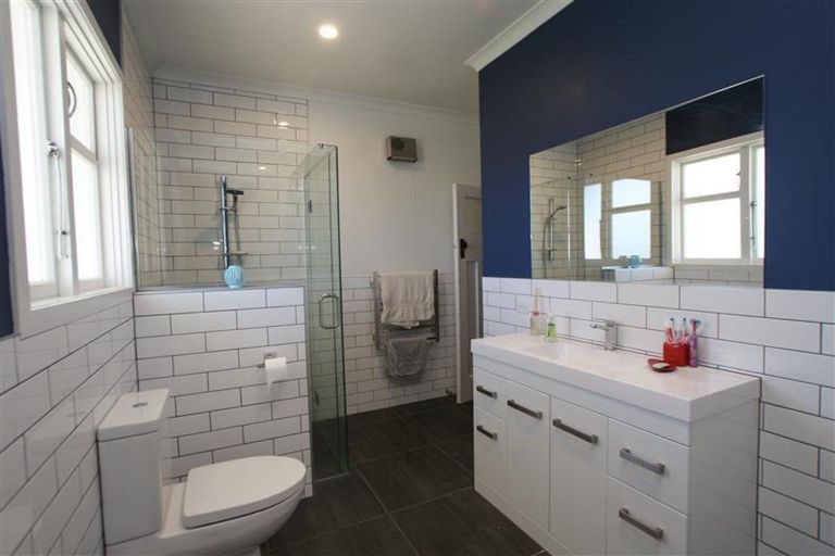 Photo of property in 71 Alma Street North, Renwick, 7204