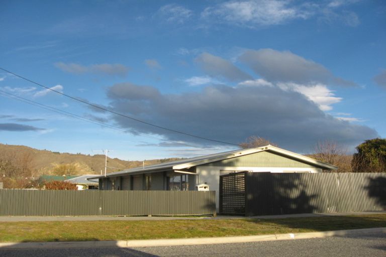 Photo of property in 39 Brandon Street, Alexandra, 9320
