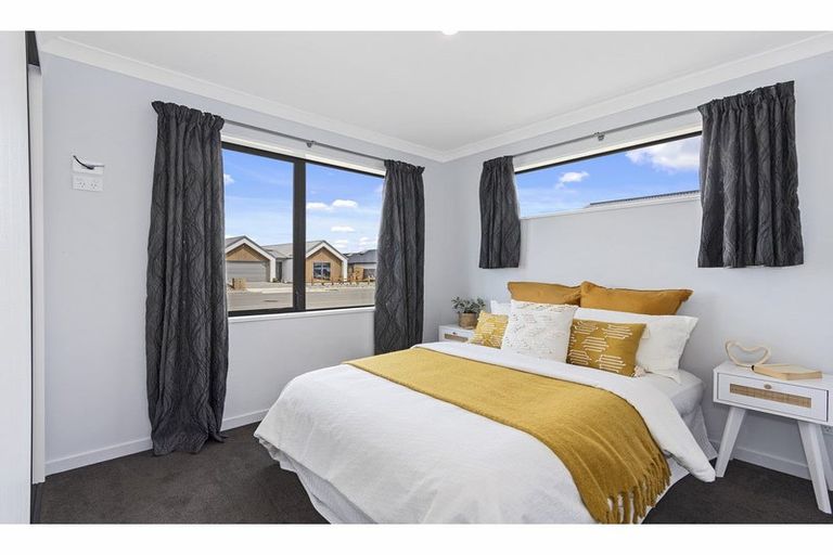 Photo of property in 77 Tiritiri Moana Drive, Pegasus, 7612