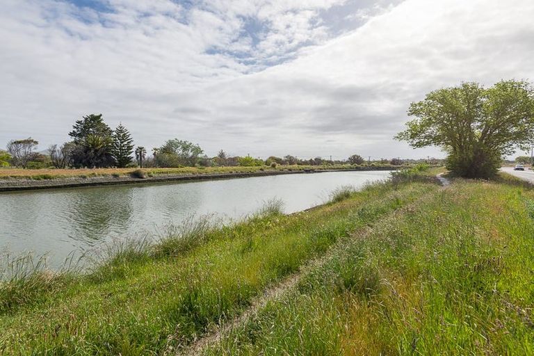 Photo of property in 55 Collingwood Street, New Brighton, Christchurch, 8061