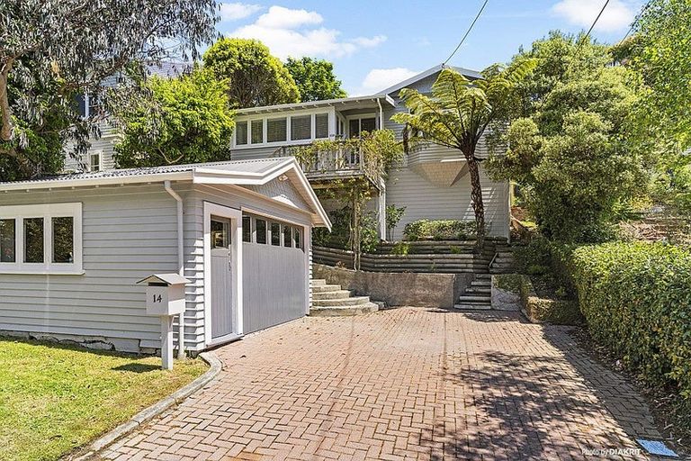 Photo of property in 14 Richmond Avenue, Karori, Wellington, 6012