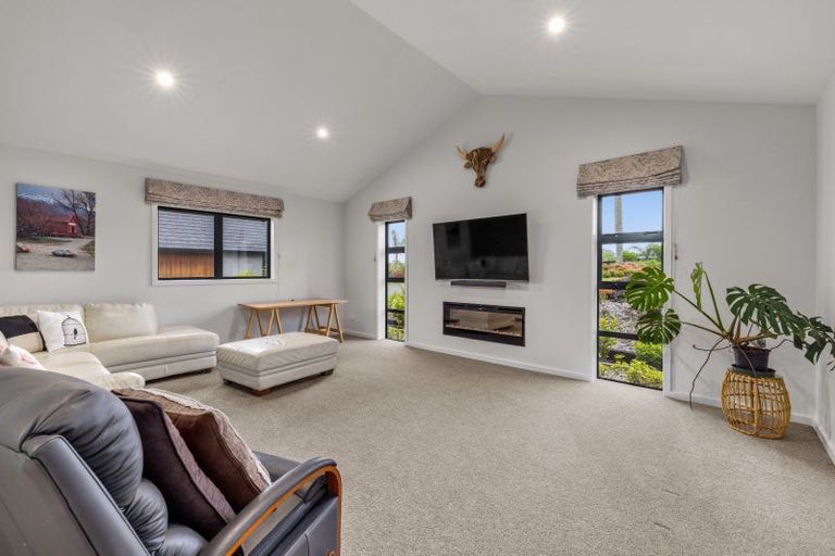 Photo of property in 2 Blue Penguin Drive, Kerikeri, 0294