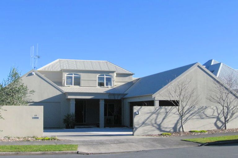 Photo of property in 35 Munro Place, Flagstaff, Hamilton, 3210