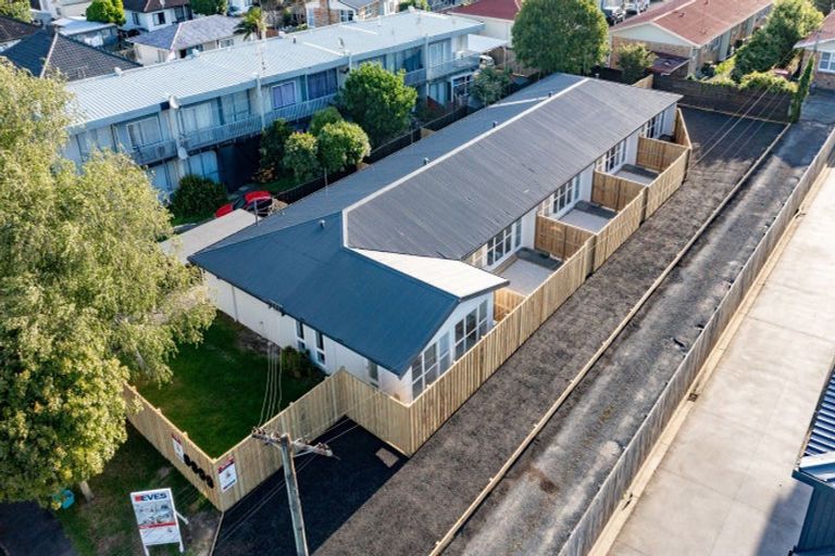 Photo of property in 43 Cameron Road, Bluff Hill, Napier, 4110