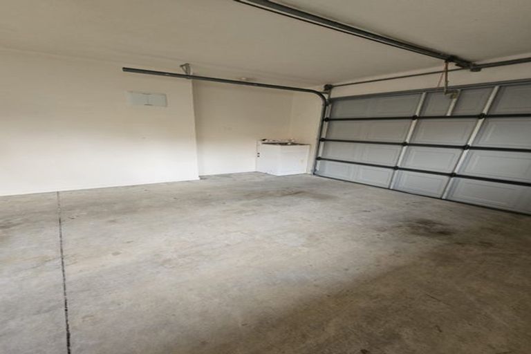 Photo of property in 2 Moffat Way, Bethlehem, Tauranga, 3110