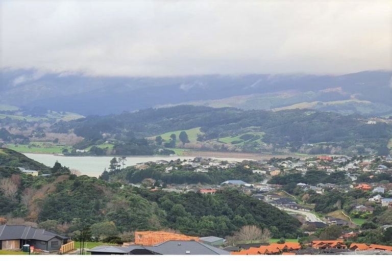 Photo of property in 18 Kopua Place, Whitby, Porirua, 5024