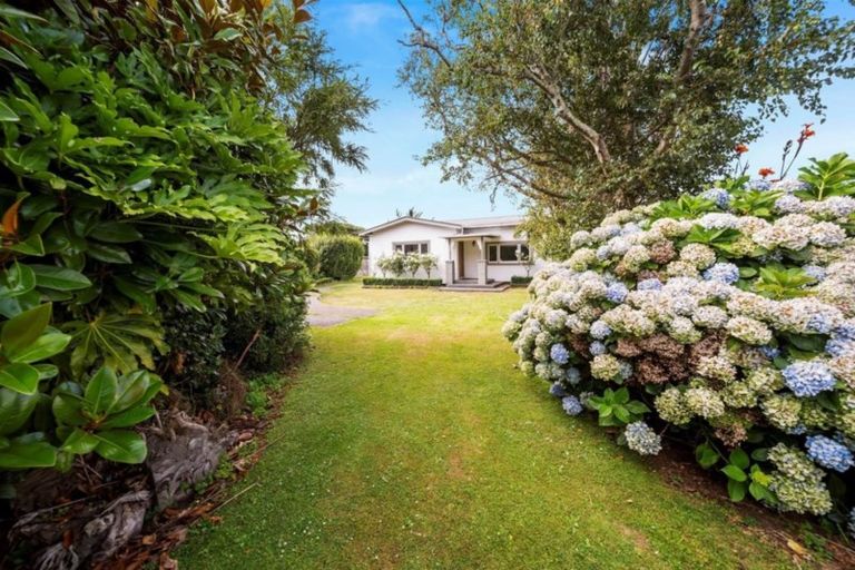 Photo of property in 336 South Road, Hawera, 4610