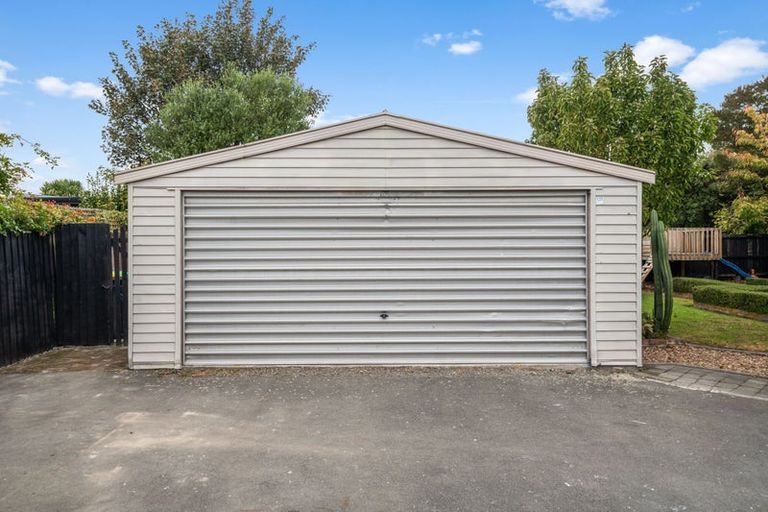 Photo of property in 12 Medway Street, Richmond, Christchurch, 8013
