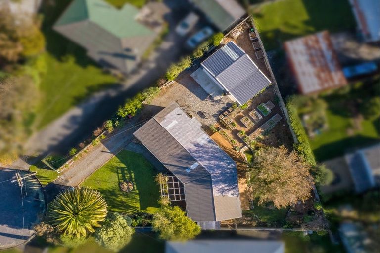 Photo of property in 9 Card Crescent, Featherston, 5710