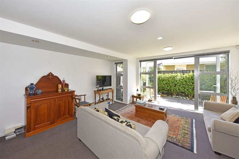 Photo of property in 39b Whitmore Street, Edgeware, Christchurch, 8013