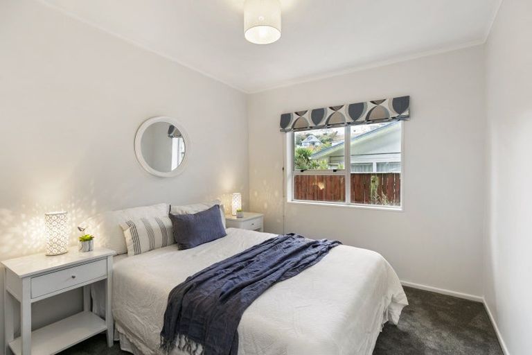 Photo of property in 6 Gurkha Crescent, Khandallah, Wellington, 6035