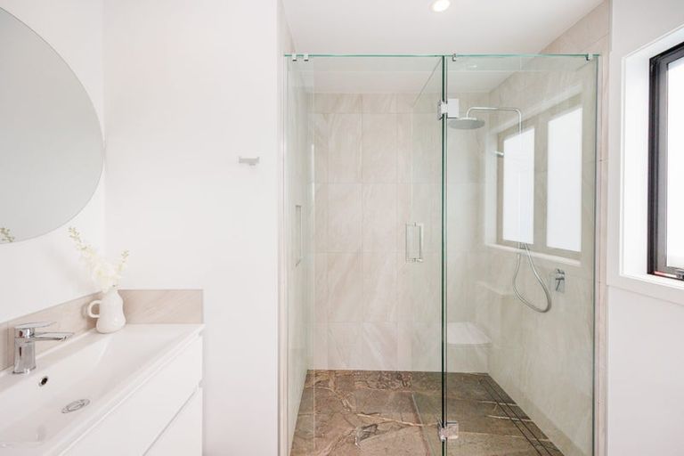 Photo of property in 2 Albert Street, Palmerston North, 4414
