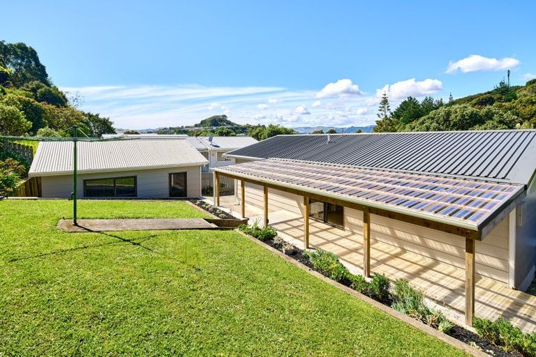 Photo of property in 55 Omapere Street, Whitby, Porirua, 5024