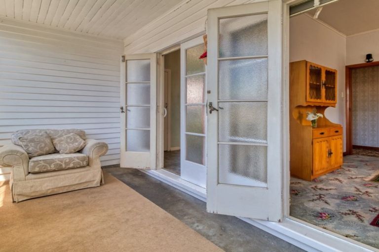 Photo of property in 6 Rutherford Road, Marewa, Napier, 4110