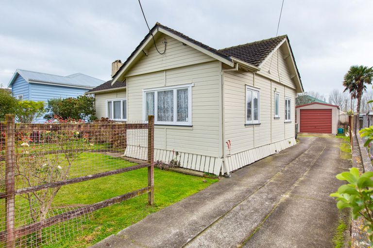 Photo of property in 4 Seddon Street, Te Aroha, 3320