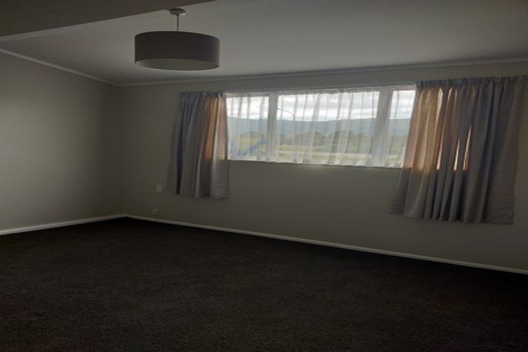 Photo of property in 264p Grounsell Crescent, Belmont, Lower Hutt, 5010