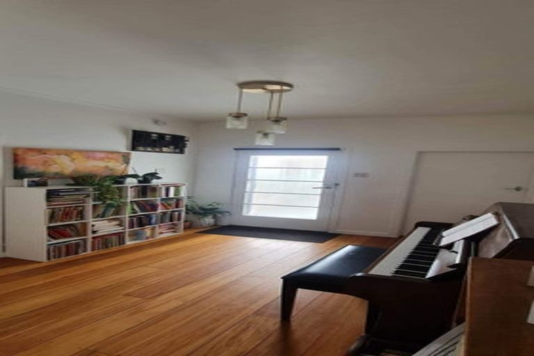 Photo of property in 565 Aberdeen Road, Te Hapara, Gisborne, 4010