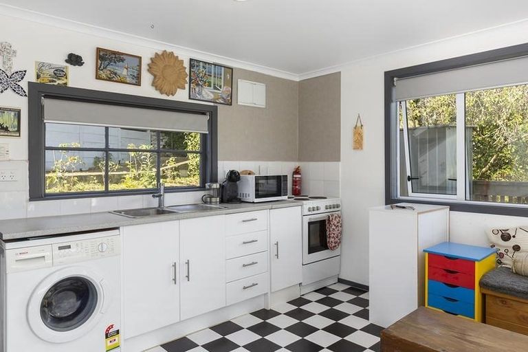 Photo of property in 10 Ryan Street, Portobello, Dunedin, 9014