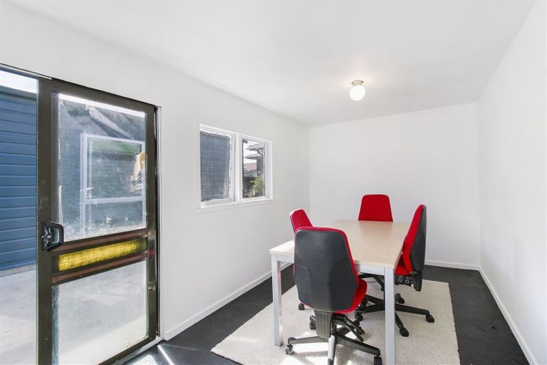 Photo of property in 10 Donegal Street, Belfast, Christchurch, 8051