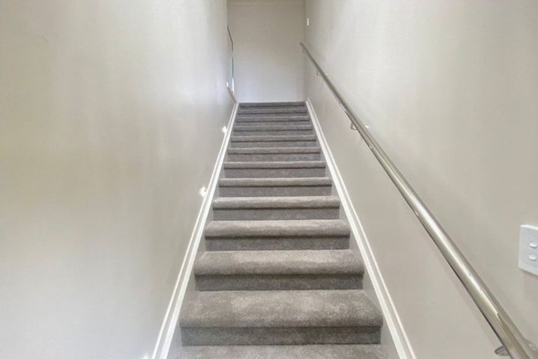 Photo of property in 7/55 Swaffield Road, Papatoetoe, Auckland, 2025