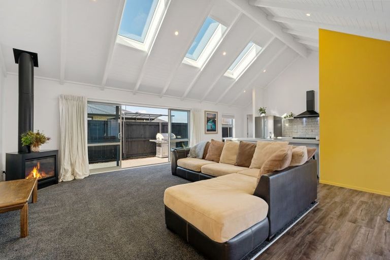 Photo of property in 76 Huka Heights Drive, Rangatira Park, Taupo, 3330