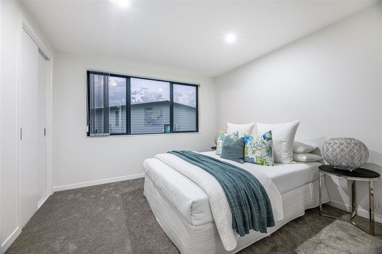 Photo of property in 36 Bight Road, Long Bay, Auckland, 0630