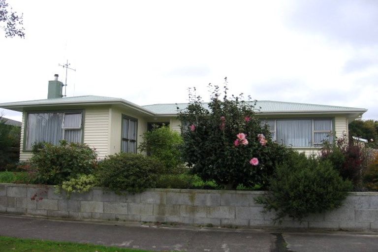 Photo of property in 24 Anakiwa Street, Kelvin Grove, Palmerston North, 4414