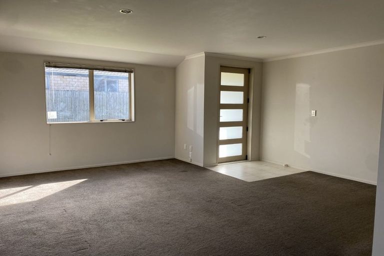 Photo of property in 74a Coxhead Road, Manurewa, Auckland, 2102