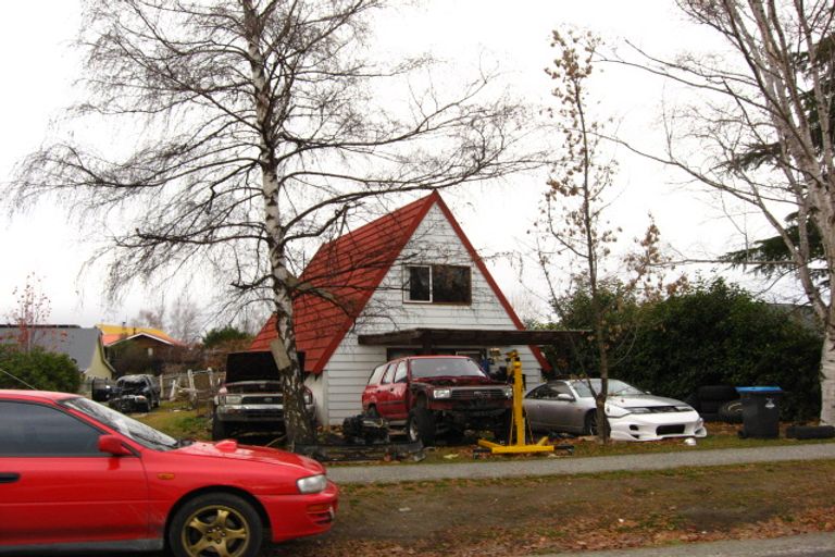 Photo of property in 62 Adamson Drive, Arrowtown, 9302