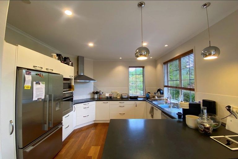 Photo of property in 32 Langford Place, Dairy Flat, Albany, 0792