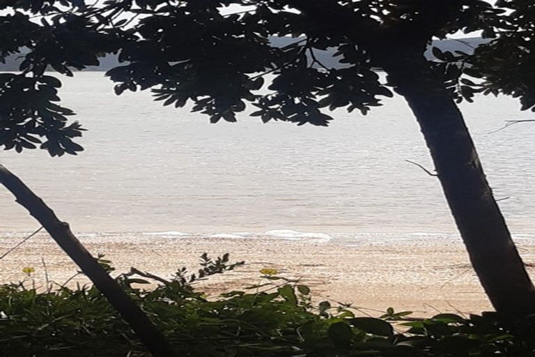 Photo of property in 73 Pipiroa Road, Ngatea, 3503