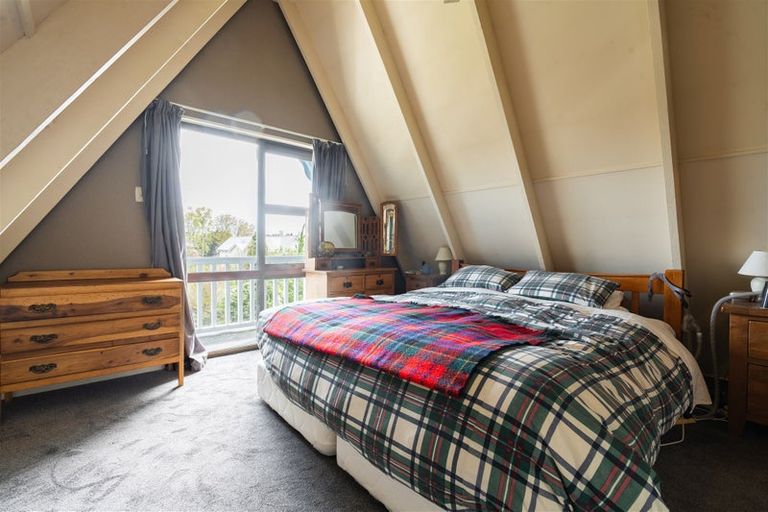 Photo of property in 36 Johnson Street, Milton, 9220