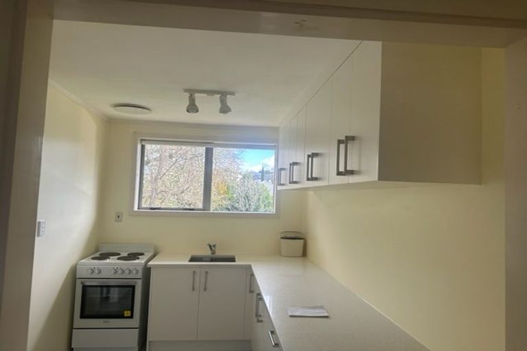 Photo of property in 3/81 Seabrook Avenue, New Lynn, Auckland, 0600