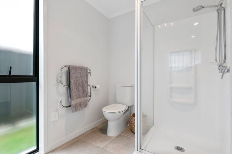 Photo of property in 1 Scarr Lane, Pyes Pa, Tauranga, 3112