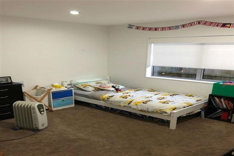 Photo of property in 19 Harris Drive, Silverdale, 0932