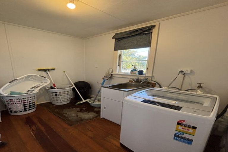 Photo of property in 1 Freyberg Avenue, Stoke, Nelson, 7011