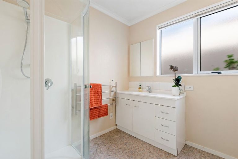 Photo of property in 12a Elwyn Crescent, Green Island, Dunedin, 9018