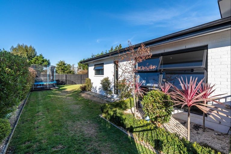 Photo of property in 29 Newbrook Terrace, Darfield, 7510