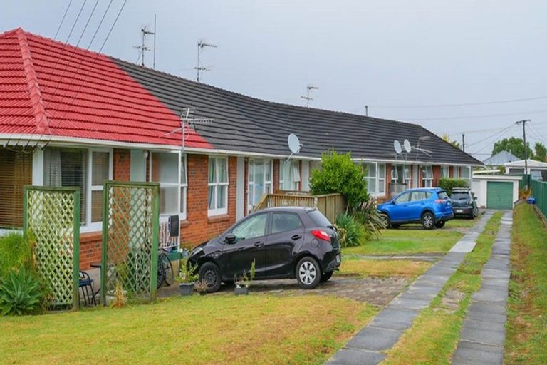 Photo of property in 4/13 Creamer Avenue, Belmont, Auckland, 0622