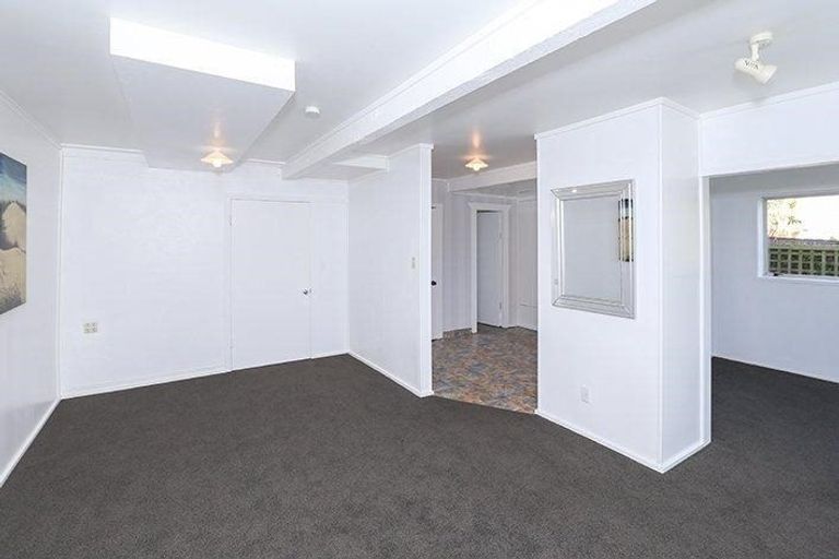 Photo of property in 180a Tuhikaramea Road, Dinsdale, Hamilton, 3204