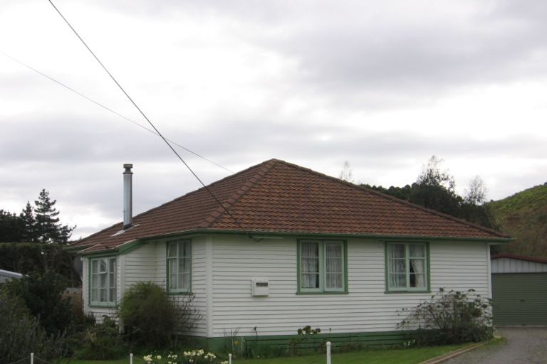 Photo of property in 21 Herrington Street, Foxton, 4814