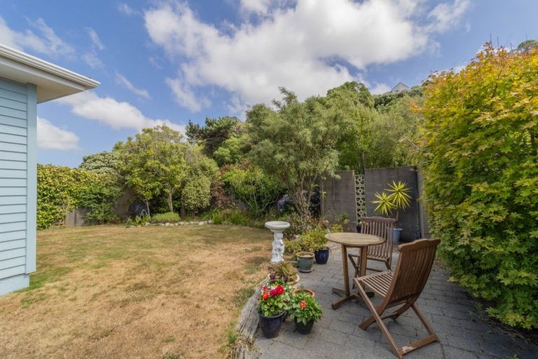 Photo of property in 25 Oak Avenue, Paremata, Porirua, 5024