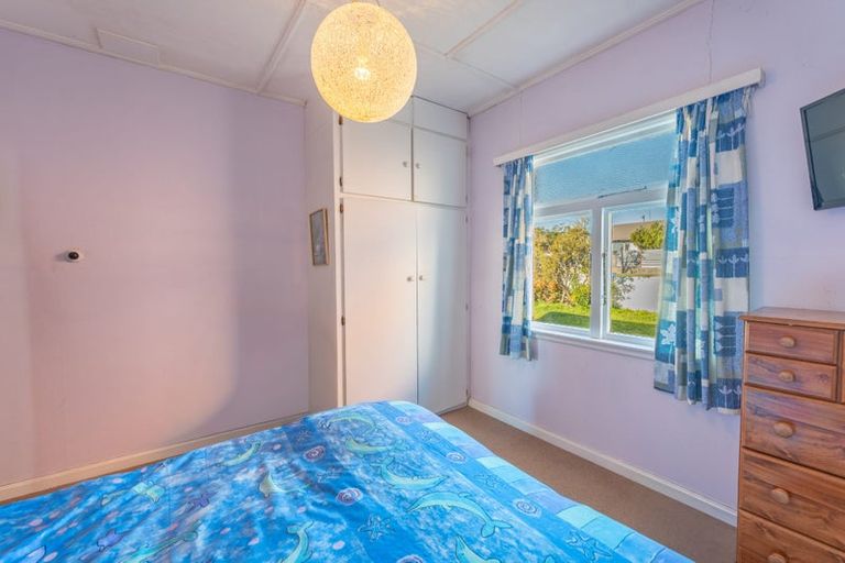 Photo of property in 39 Saint George Street, Watlington, Timaru, 7910