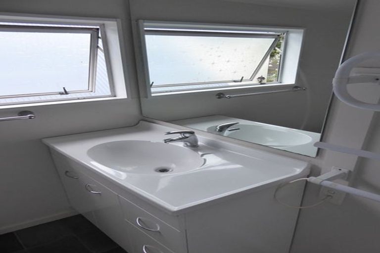 Photo of property in 1/21 Huxley Street, Sydenham, Christchurch, 8023