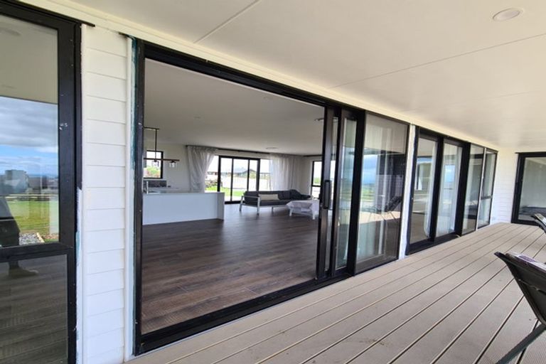 Photo of property in 15 Lawrence Carter Drive, Bombay, 2675